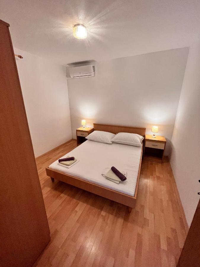 Apartments By The Sea Metajna, Pag - 6465 Zewnętrze zdjęcie